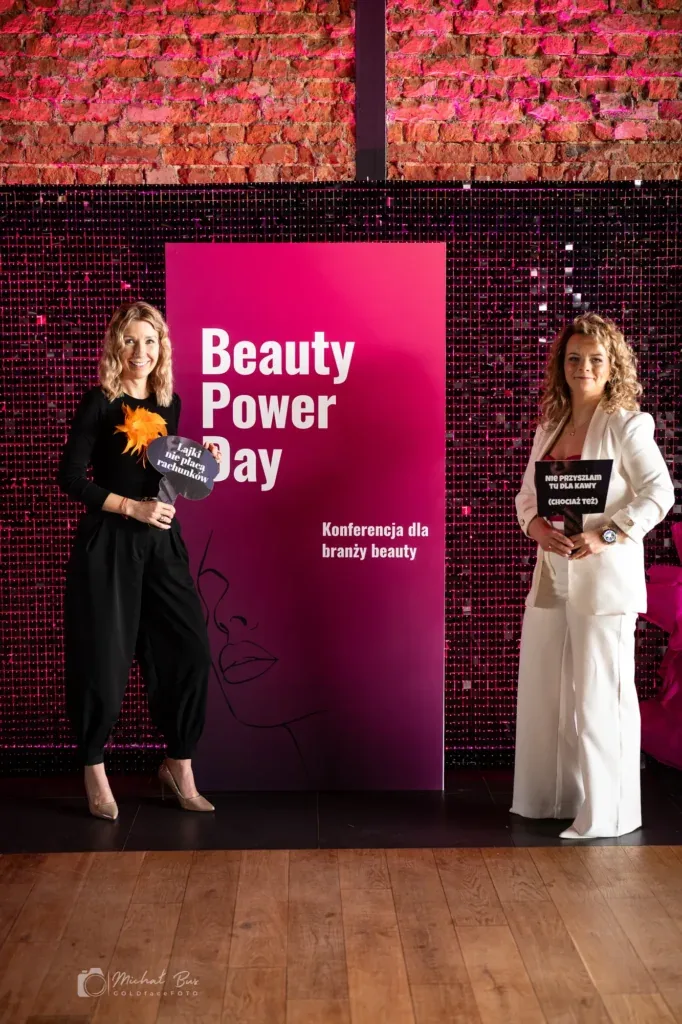 Lajki nie płacą rachunków. Zaufanie – tak. Moje wnioski po Beauty Power Day.