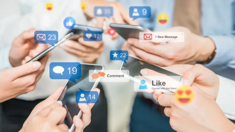 Spójność w social mediach: Klucz do budowania silnej marki online.